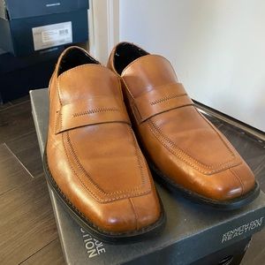 Kenneth Cole brown dress shoes